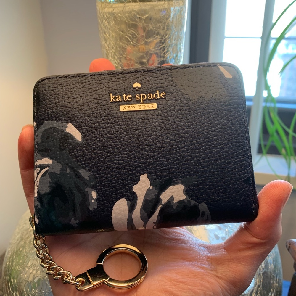 Authentic Kate Spade Dani zip wallet/Keychain 🦋 - Picture 5 of 8